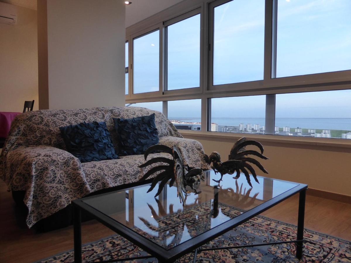 A View To The River Tejo - Sixtyfive Boutique Home Lisboa 外观 照片