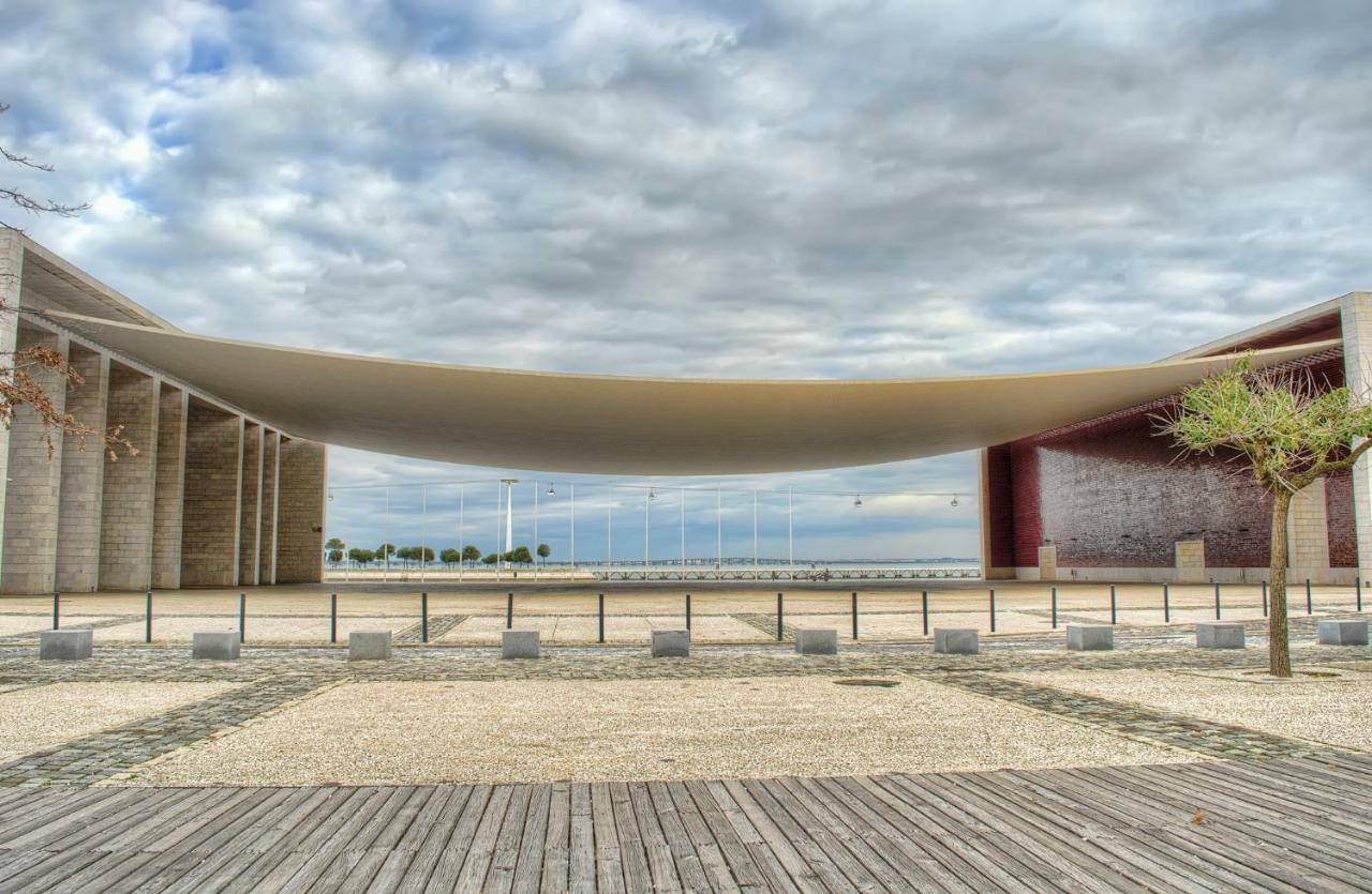 A View To The River Tejo - Sixtyfive Boutique Home Lisboa 外观 照片