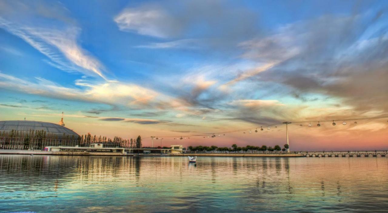 A View To The River Tejo - Sixtyfive Boutique Home Lisboa 外观 照片